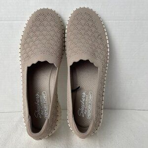 Sketchers Wilshire Blvd Slip-on Shoes